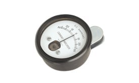 DC amperes current indicator gauge displaying measurement range from 0 to 30 amps, suitable for electrical applications.